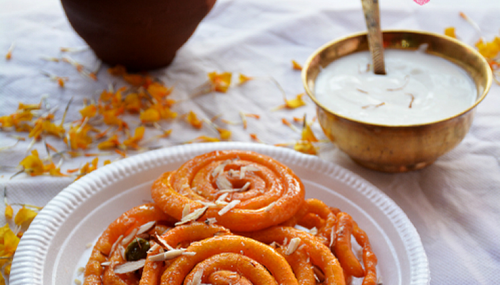Badam Kesar Hot Jalebi Milk